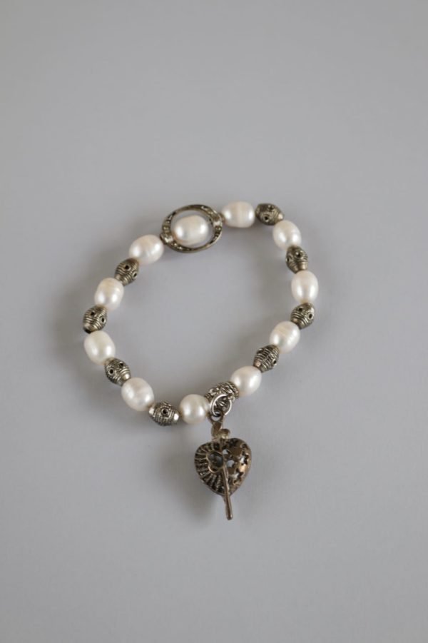 White Pearl and Bead Bracelet with Heart Charm