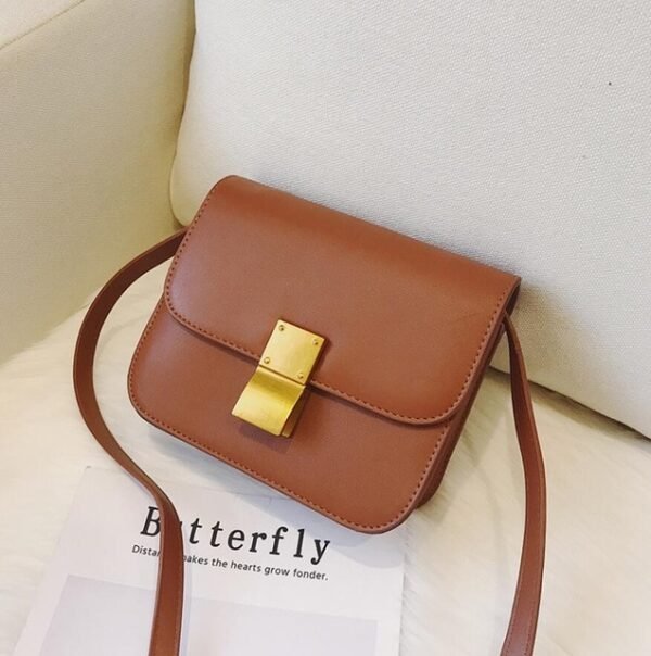 Retro Fashion Square Shoulder Bag brown