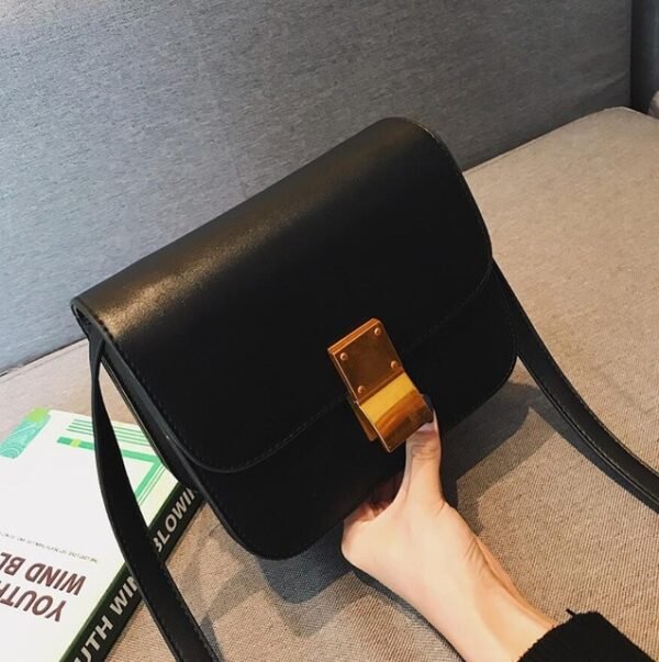 Black Retro Fashion Square Shoulder Bag