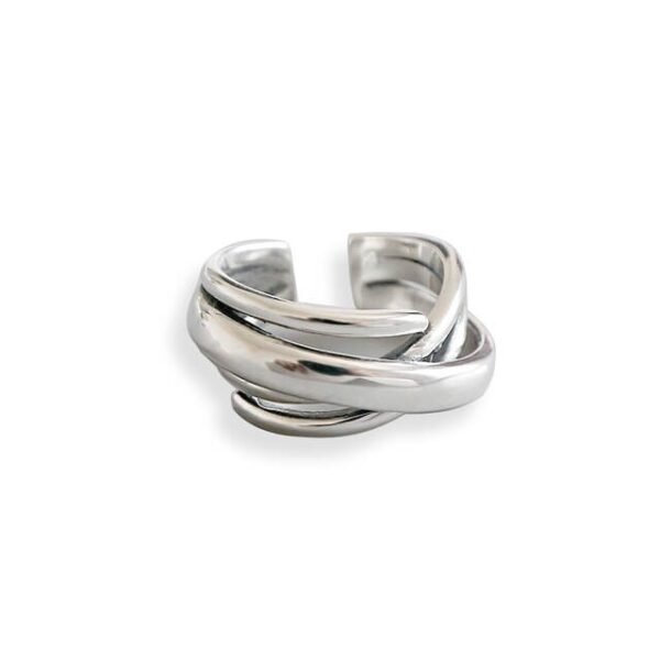 Pleated Band Fashion Ring no background